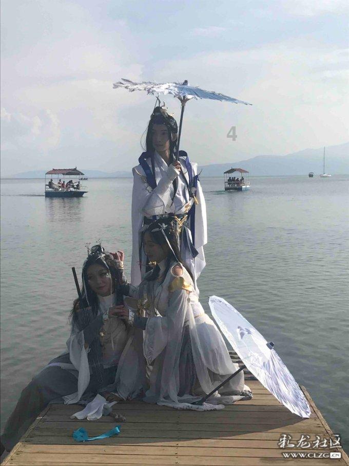 救援采蜜人