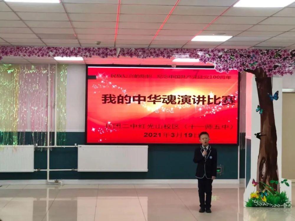 知名亚姐冠军内地被偶遇！15岁女儿身材高挑星味浓，被指撞脸阿娇